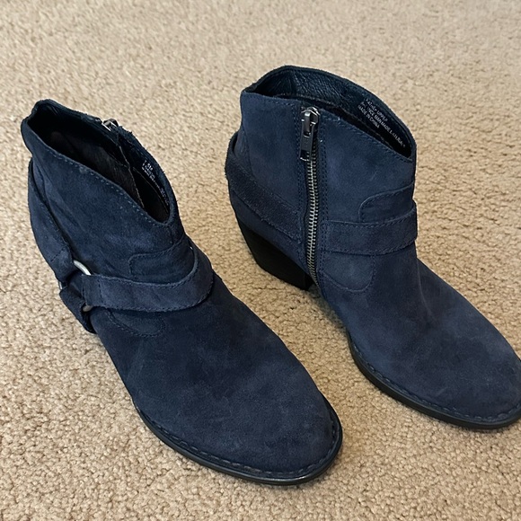 Woman’s Born Navy Suede Boots - Picture 2 of 4